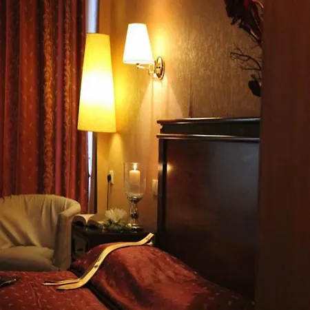 Ξενοδοχείο El Greco 3*