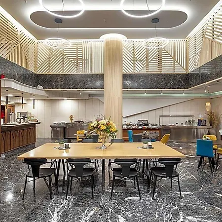 Hotel El Greco 3*