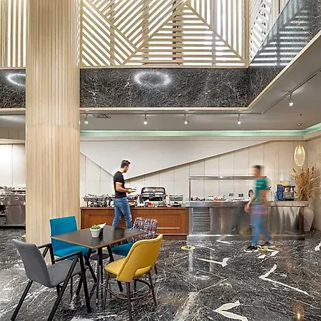 Hotel El Greco 3*